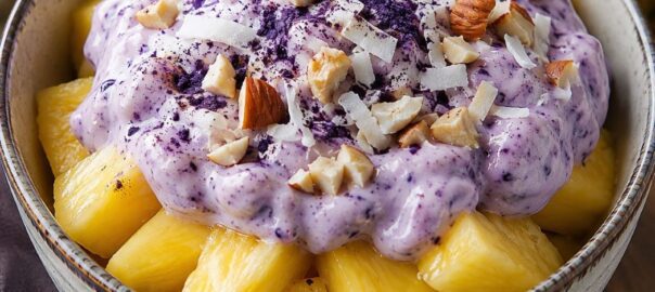 Dessert met ananas